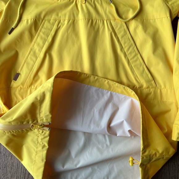 Yellow Rain Jacket XS - Picture 4 of 5